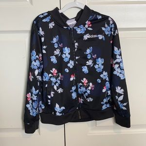 Kids I need a zip up jacket